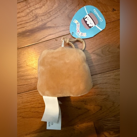 Carmelita Smores 3.5 inch Squishmallow Keychain NWT - Picture 2 of 4